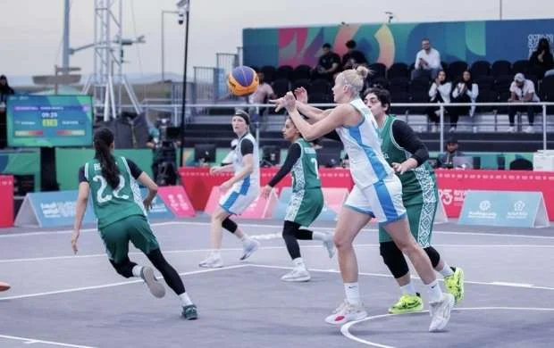 İslamiada: Azərbaycanın 3x3 basketbol millisi ilk oyununda qələbə qazandı 