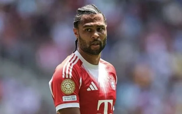 "Bayern"in ulduzu "Liverpul" yolunda 