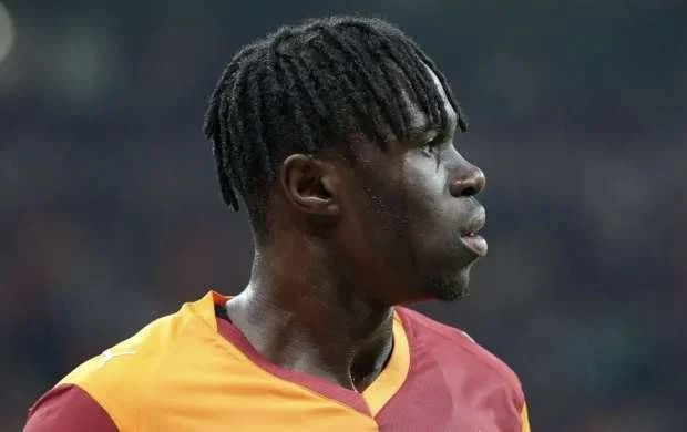 "Qalatasaray"ın ulduzu Premyer Liqa yolunda 