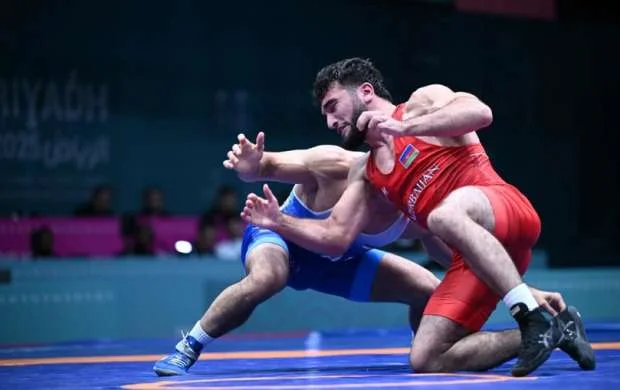 İslamiada: Azərbaycan güləşçisi gümüş medalla kifayətləndi 