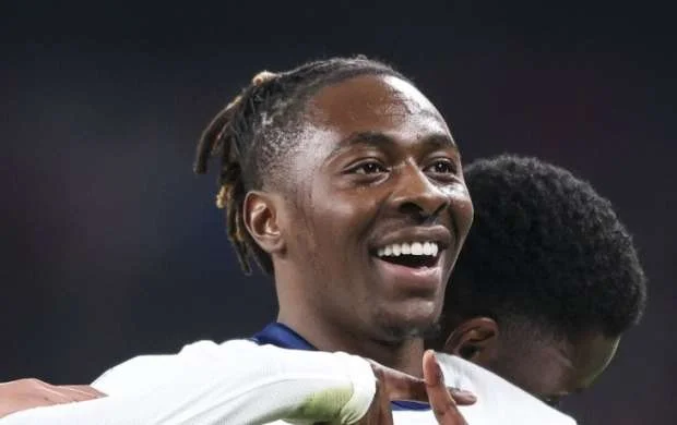 Karrager "Arsenal"ın forvardına görə üzr istədi 