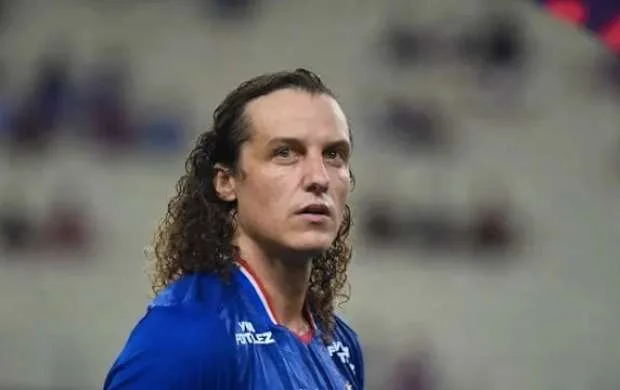 Pepe rekordunu qorudu, Luis ikinci oldu 