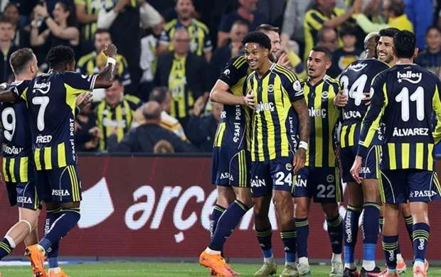 "Fənərbağça" - "Ferentsvaroş" matçının heyətləri açıqlandı 