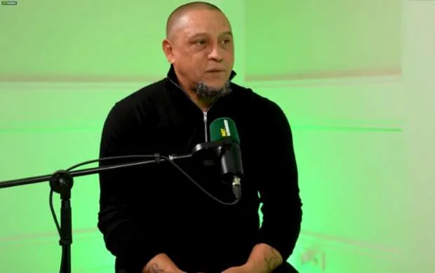 Roberto Karlos "Qalaktikos"un ən yaxşısının adını açıqladı - "Komandanın döyünən ürəyi idi" 