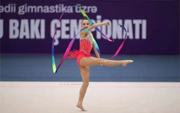 Bədii gimnastika üzrə Bakı çempionatına yekun vuruldu 