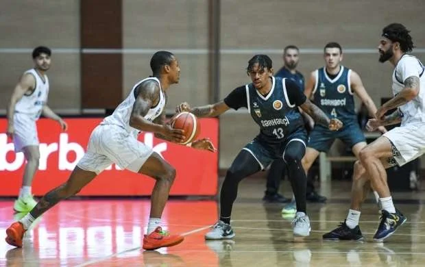 ABL: "Naxçıvan" "Sərhədçi"ni üstələdi 