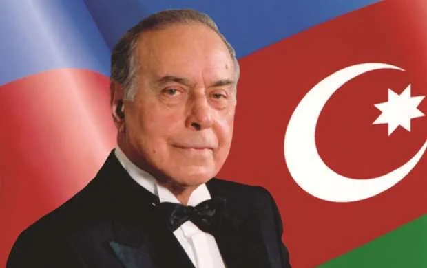 Ümummilli Lider Heydər Əliyevin vəfatından 22 il ötür 