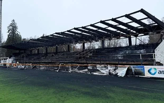 Liqa hüsranı vandalizmə çevrildi – Üç yeniyetmə stadionu yandırdı 