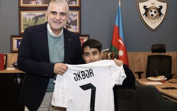 Tahir Gözel Əkbərlə görüşdü 