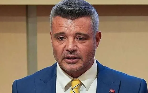"Fənərbağça"nın prezidenti sərbəst buraxıldı 