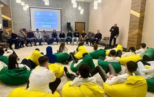 Cüdoçular şəhid övladları üçün qış düşərgəsinin iştirakçıları ilə görüşdülər 