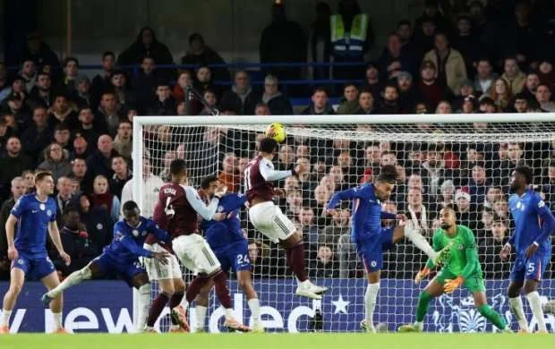 "Aston Villa"ya "dur" deyən tapılmır 