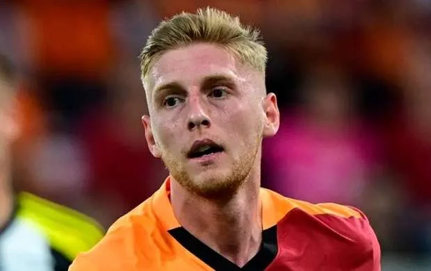 "Qalatasaray"ın ulduzunun həbsxanadakı son durumu: Nə yeyir, nə içir, nə istəyir? 