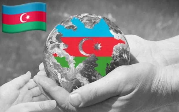 Bu gün Dünya Azərbaycanlılarının Həmrəyliyi Günüdür 