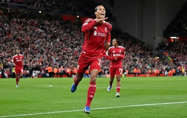 "Liverpul" Van Deyklə bağlı qərarını verdi 