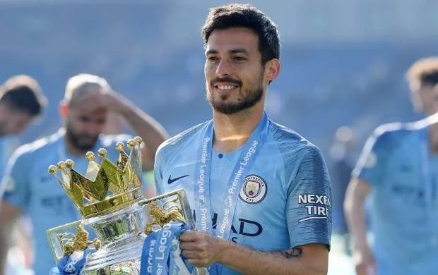 David Silva peşəkar futbolçu karyerasını bərpa etdi 