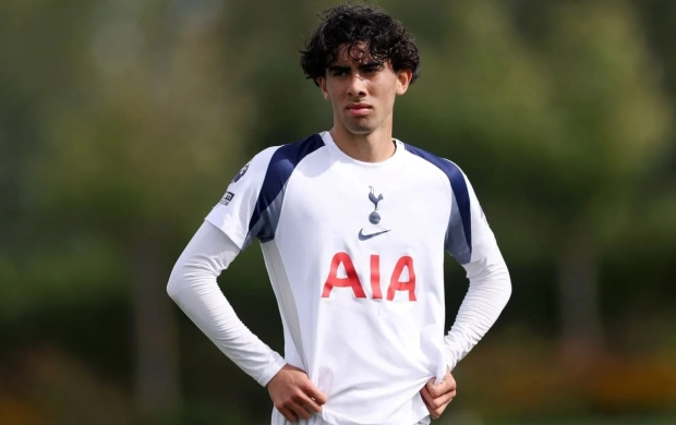 "Tottenhem"in 18 yaşlı ulduzu üçün nəhənglər növbəyə düzülüb 