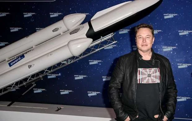 Maykl Bol Elon Maskı “Everton”u almağa çağırdı 