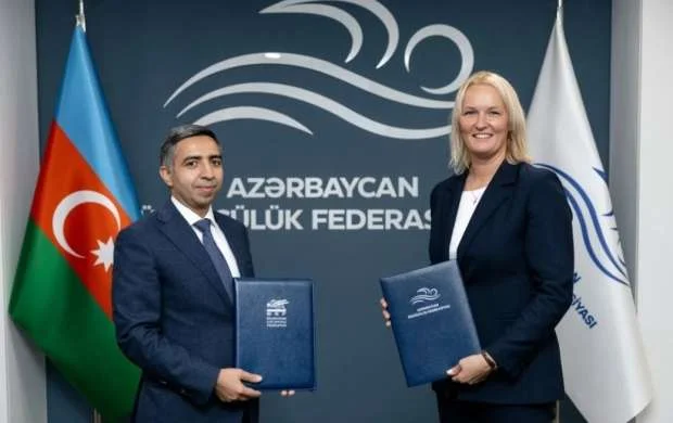 Azərbaycan və Belarusun üzgüçülük federasiyaları arasında memorandum imzalandı 