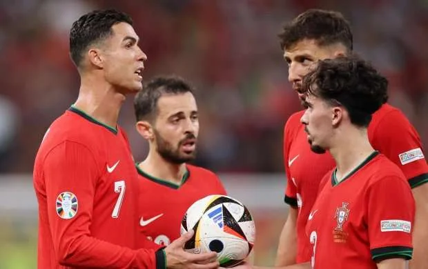 "Ronaldunun geri qayıtmasını..." -  Vitinyadan Kriştianu ilə bağlı açıqlama