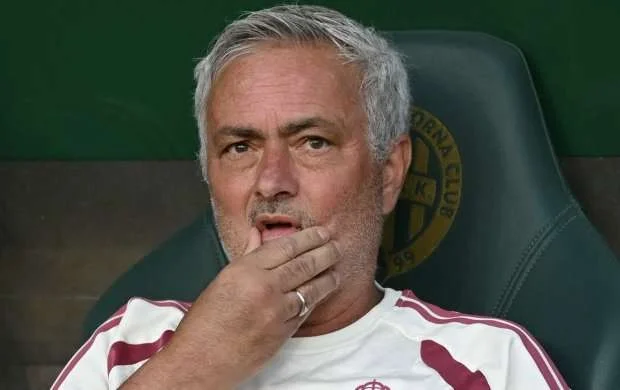 “Onun yerində olsam, “Real Madrid”dən ayrılardım” -  Mourinyu