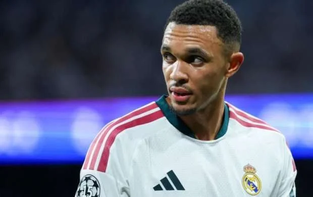 Aleksander-Arnold “Real Madrid”dən ayrılır? 