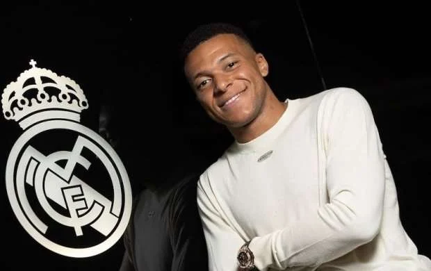 "Real Madrid" Mbappeyə görə Çindən üzr istədi 