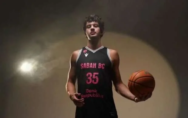 "Sabah"ın basketbolçusu ÇL-də həftənin ən yaxşı oyunçusu seçildi 