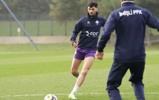 "İmişli" futbolçusunun müqaviləsinə qarşılıqlı şəkildə xitam verdi 