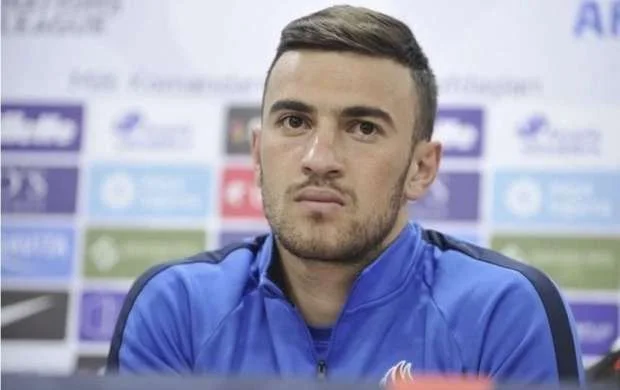 Qara Qarayev Azərbaycanın U-21 millisində işə başlayıb 