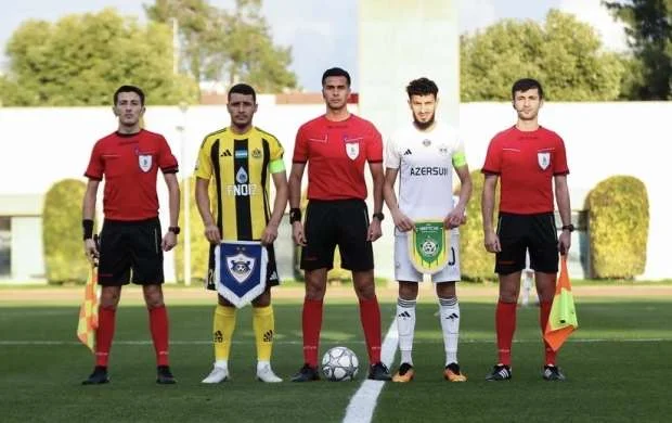 "Qarabağ" "Neftçi"ni darmadağın etdi 