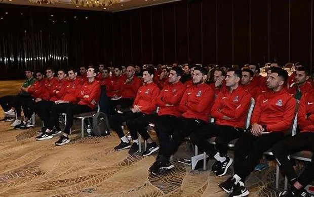 Hakimlərimizə Antalyada məşhur ispaniyalı ilə belçikalı dərs keçəcək 