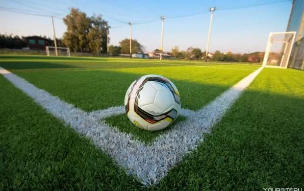 Qanalı futbolçu Bakı klubu ilə müqavilə bağladı 