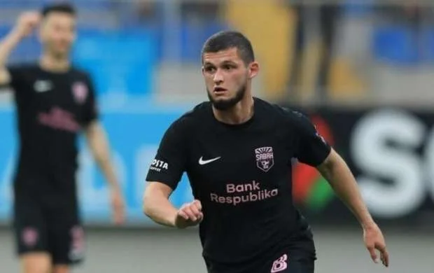Ayaz Quliyev "Arsenal"da - RƏSMİ 