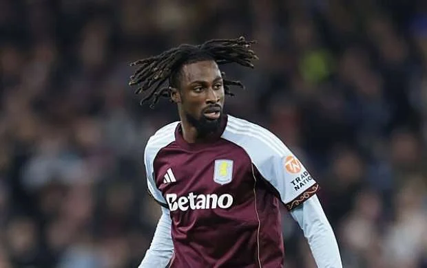 "Aston Villa" milli üzvünü icarəyə verdi 