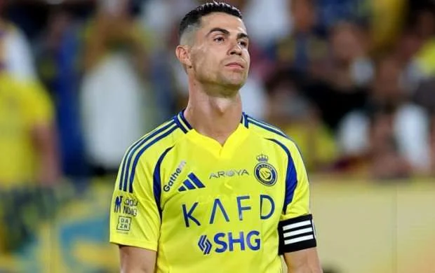 Ronaldu Səudiyyə Ərəbistanında "itkin düşdü" - FOTO 