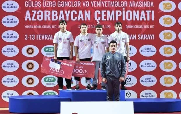 Güləş üzrə Azərbaycan çempionatının ilk qalibləri müəyyənləşdi 