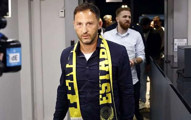 Tedeskonun "Fənərbağça"sı derbilərdə yalnız "Beşiktaş"a uduzub 