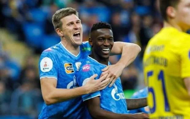 Braziliya klubu Luis Enrikeyə elçi düşdü - 29 milyonluq təklif geri çevrildi 