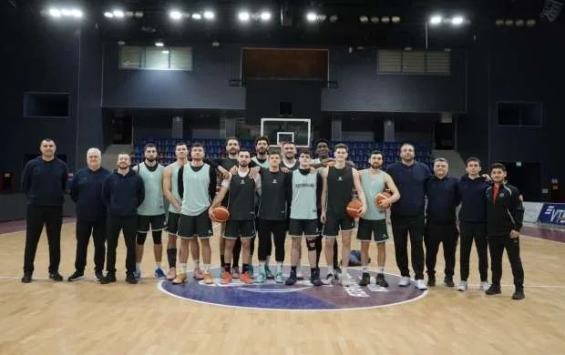 Azərbaycan millisinin Avropa çempionatının seçmə mərhələ oyunları üçün heyəti açıqlandı 