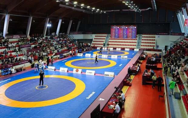 Güləş üzrə millimiz Avropa çempionatında mübarizəyə başlayır 