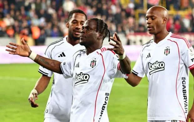 Super Liqa: "Beşiktaş" səfərdən 3 xalla dönür 