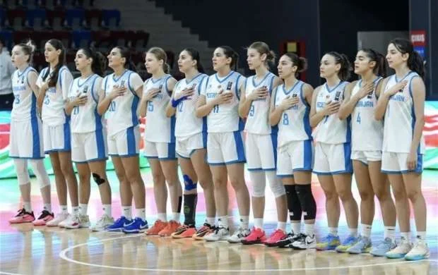 Azərbaycan millisi Ukraynaya məğlub oldu 