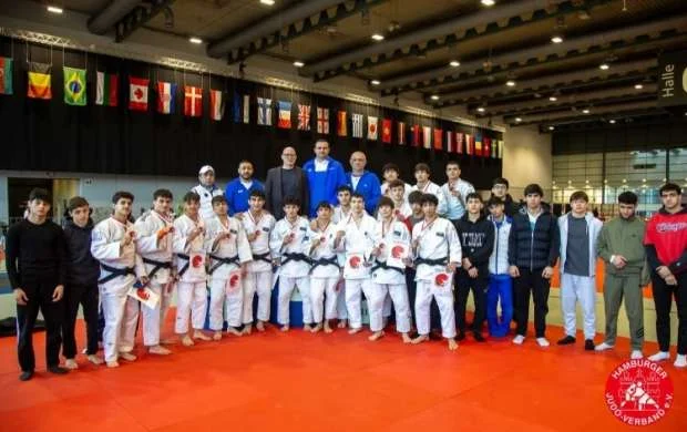 Azərbaycan cüdoçularından Bremendə möhtəşəm start: 15 medal qazanıldı 