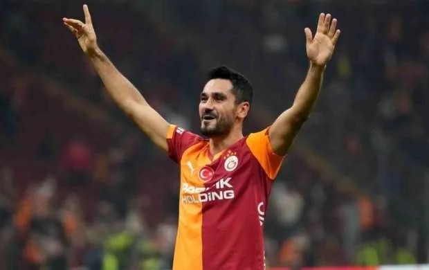 İlkay Gündoğan diplomunu aldı 