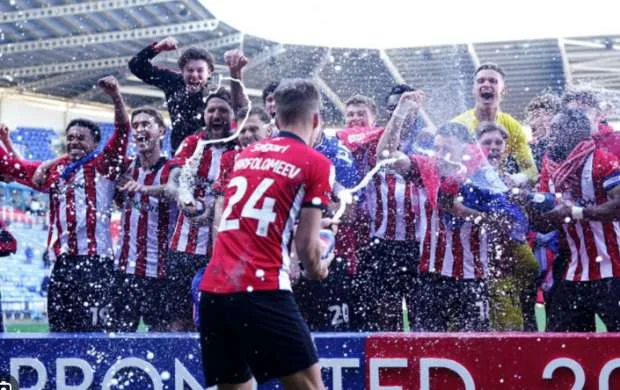 "Linkoln Siti" 61 ildən sonra arzusuna çatdı 