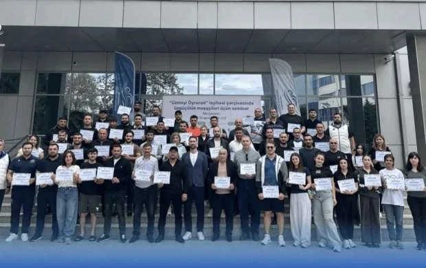 Mingəçevirdə "Üzməyi Öyrənək" layihəsi üzrə məşqçi seminarı başa çatdı 