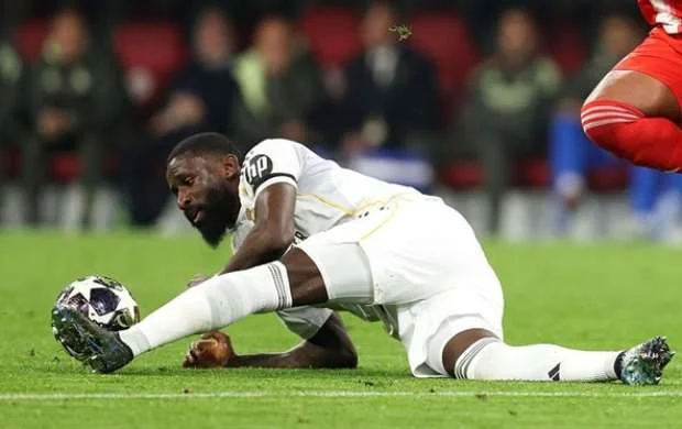 "Real Madrid" Rüdigerlə bağlı qərarını qətiləşdirdi - SON DURUM 