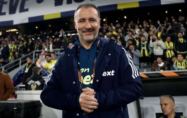 "Bu uşaqların baş məşqçisi olduğum üçün qürur duyuram" - Vitor Pereyra 