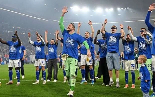 Yeddiqat Almaniya çempionu Bundesliqaya döndü 